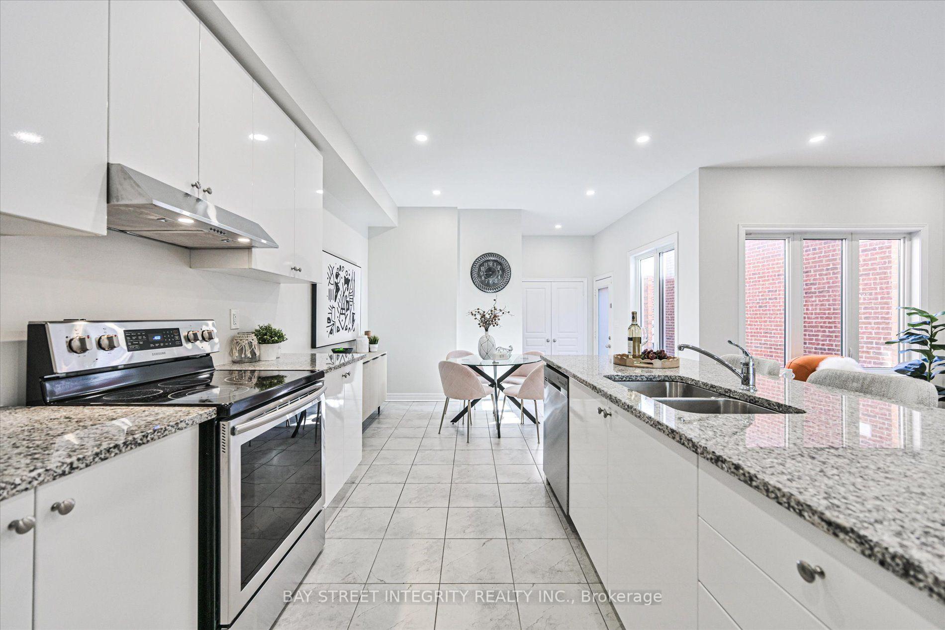 Photo 11 of 371 William Forster Road, Markham, Cornell — HOMEH