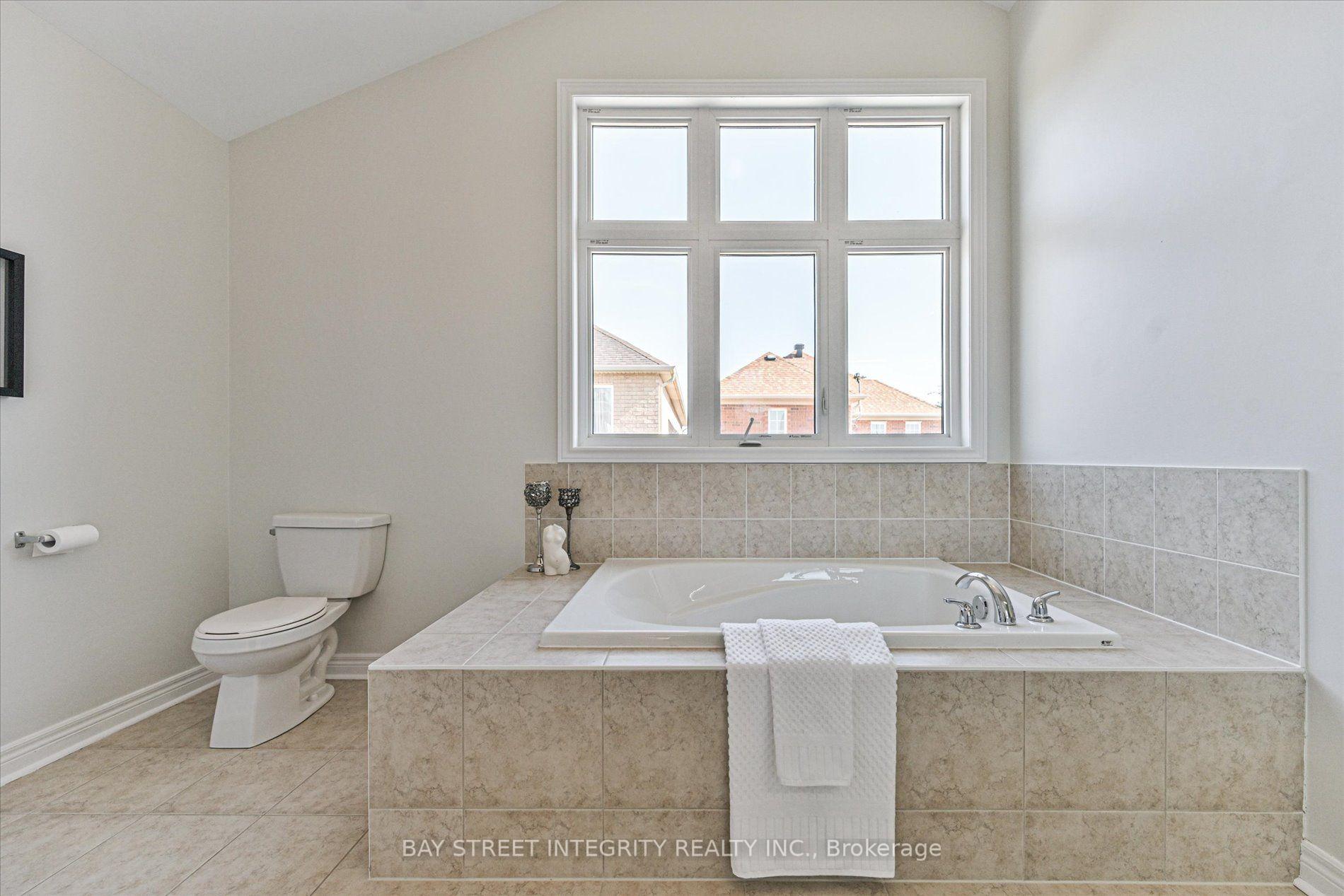 Photo 24 of 371 William Forster Road, Markham, Cornell — HOMEH