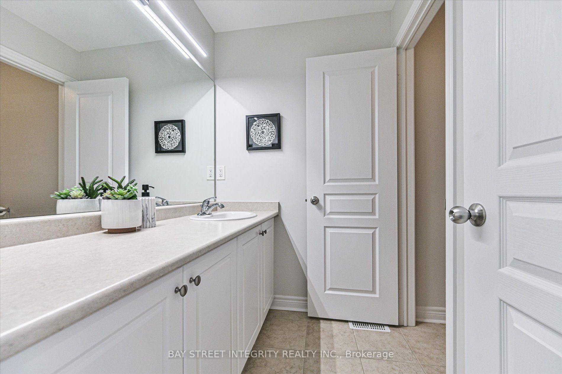 Photo 30 of 371 William Forster Road, Markham, Cornell — HOMEH