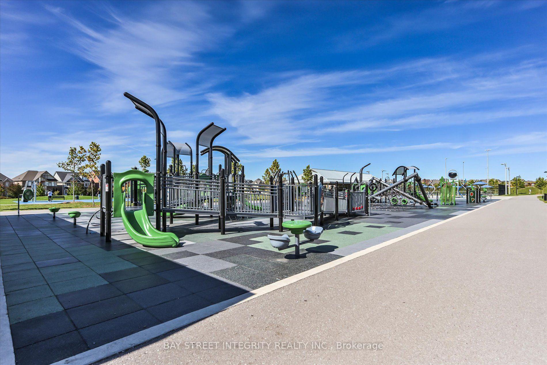 Photo 37 of 371 William Forster Road, Markham, Cornell — HOMEH
