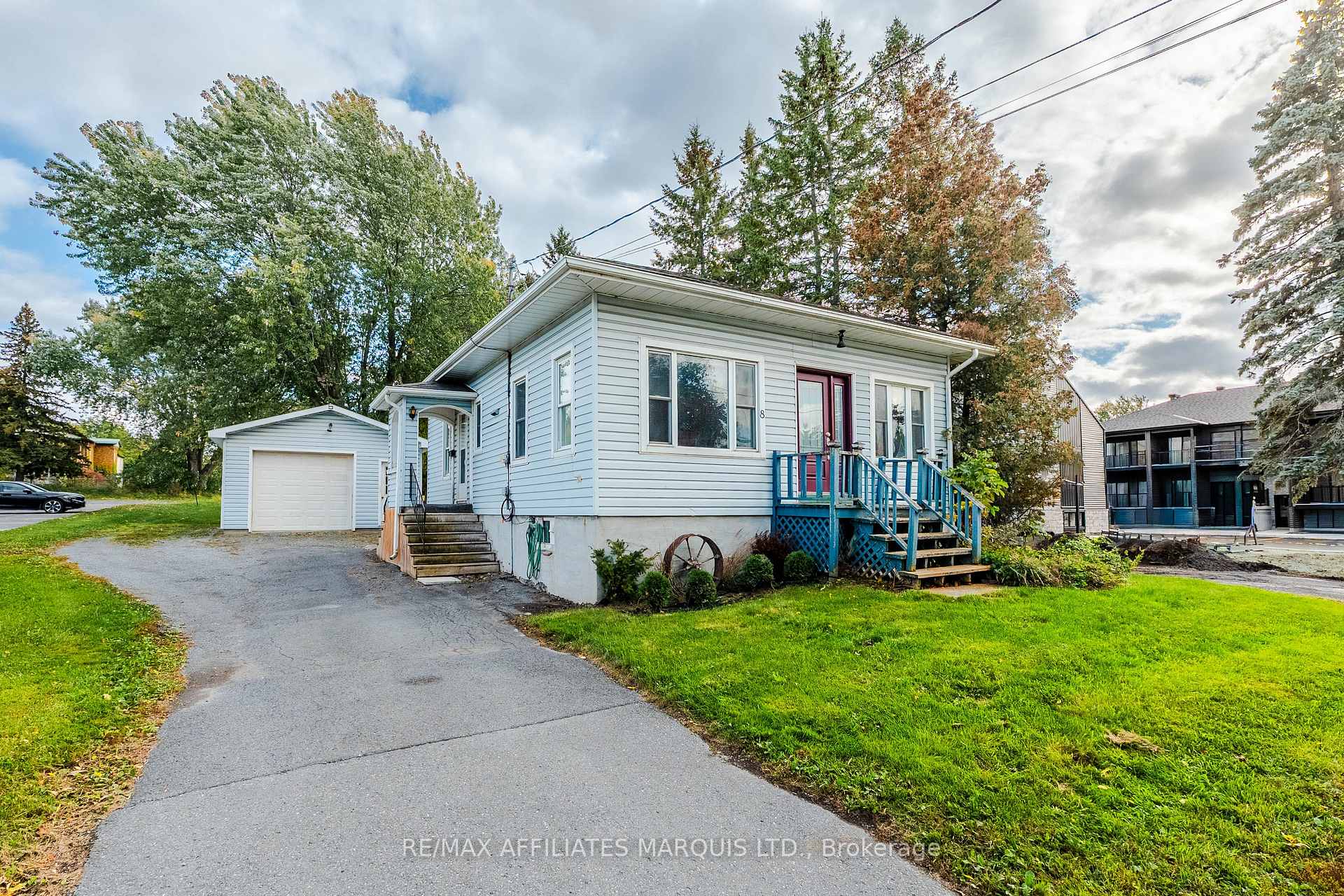 Photo of 8 Mechanic Street W