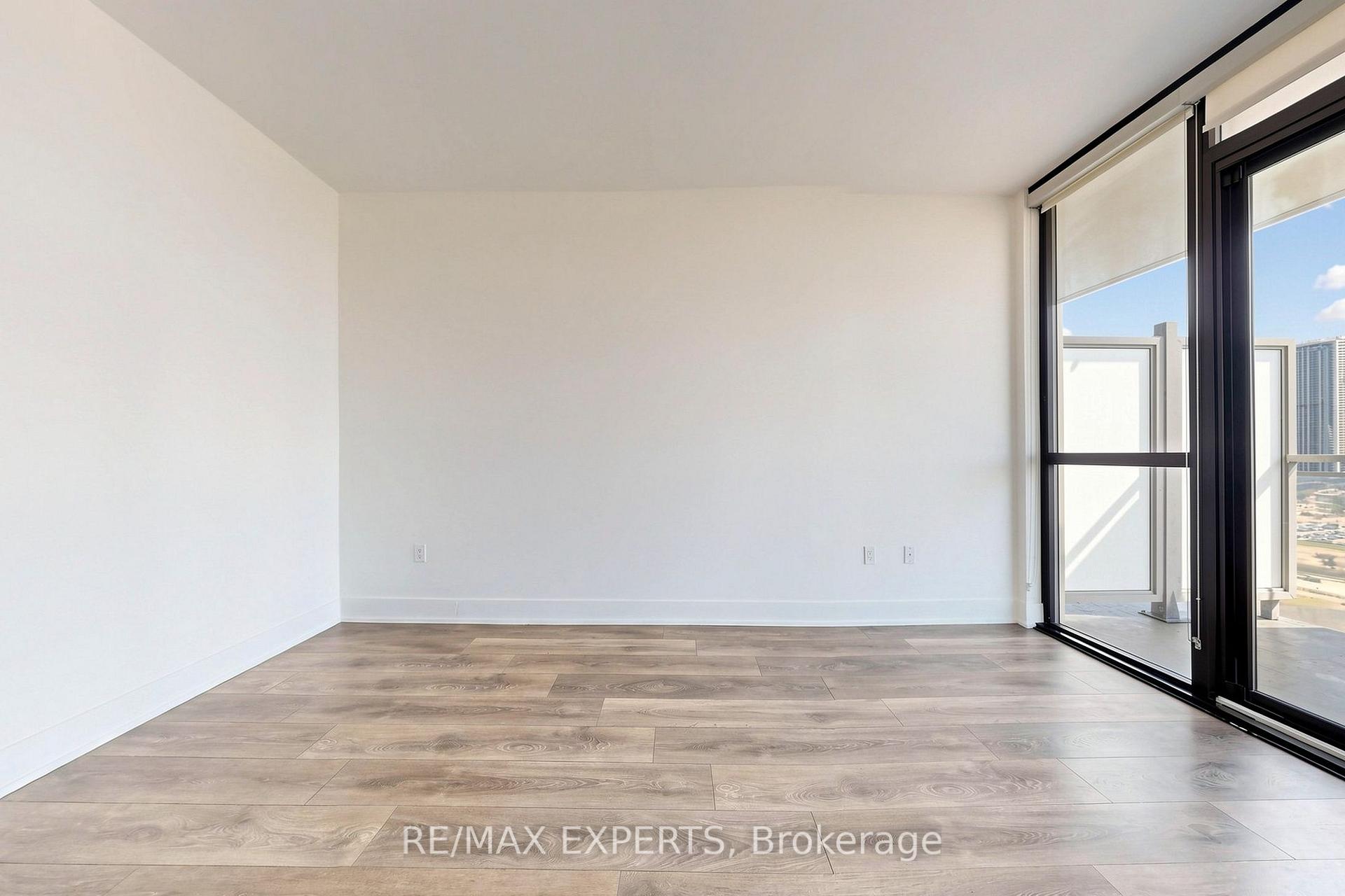 Photo 8 of Unit 1505, 2916 Highway 7 Road, Vaughan, Concord — HOMEH