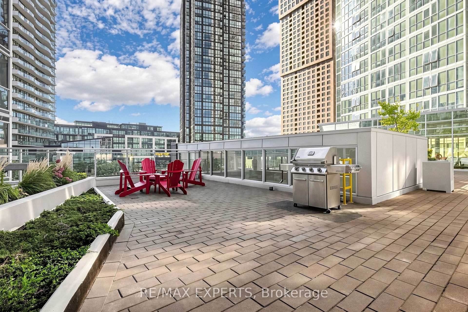 Photo 35 of Unit 1505, 2916 Highway 7 Road, Vaughan, Concord — HOMEH