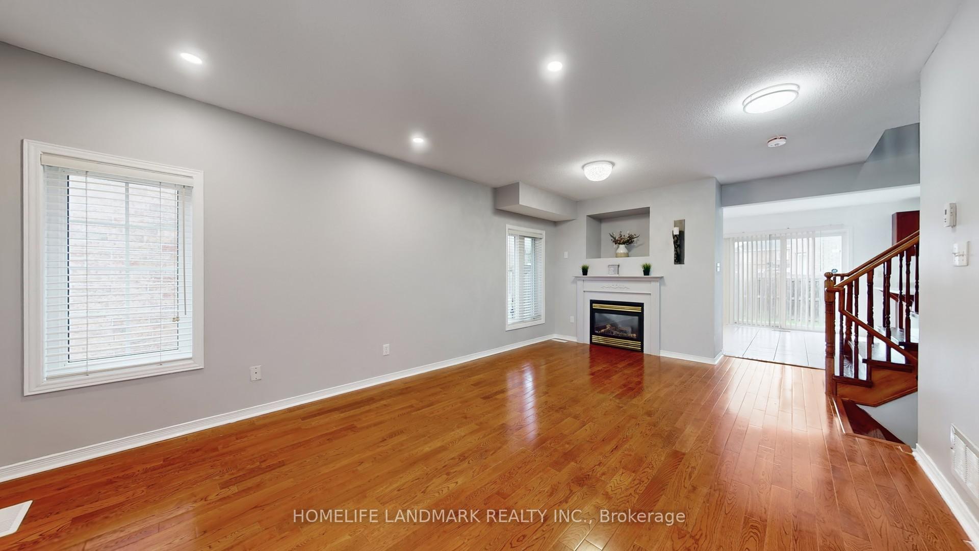 Photo 8 of 48 Outlook Terrace Drive, Markham, Greensborough — HOMEH
