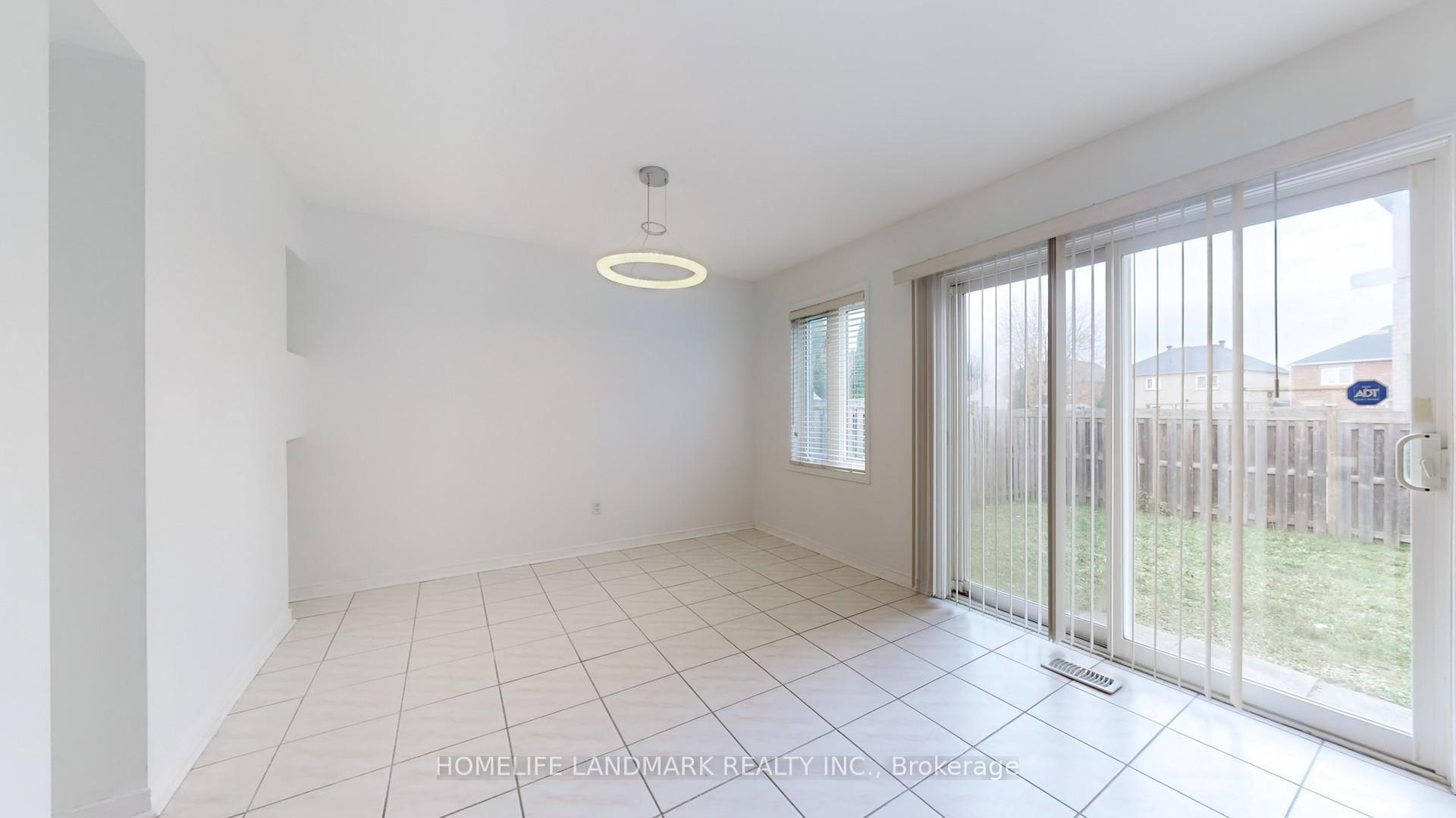 Photo 9 of 48 Outlook Terrace Drive, Markham, Greensborough — HOMEH