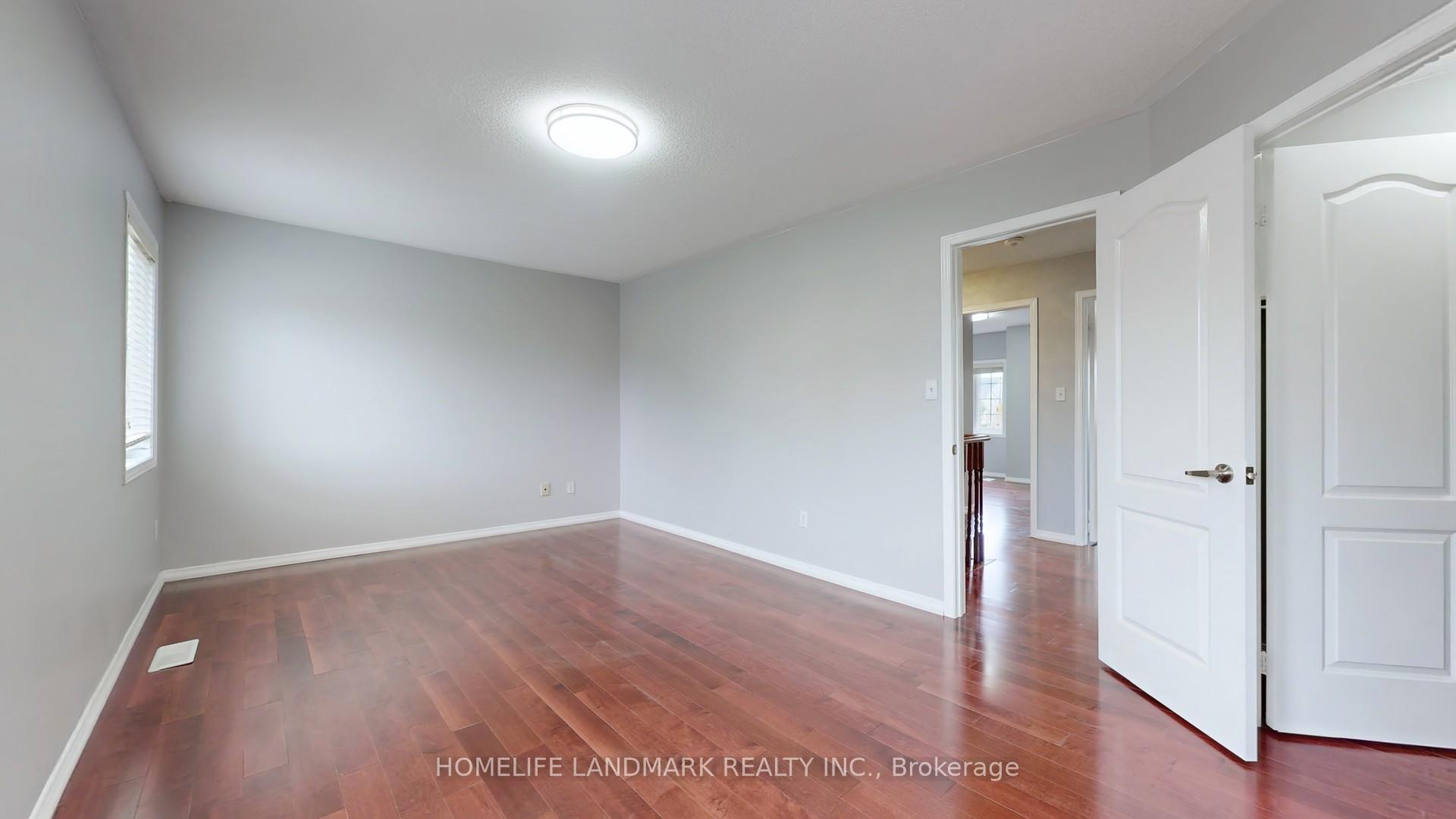 Photo 23 of 48 Outlook Terrace Drive, Markham, Greensborough — HOMEH