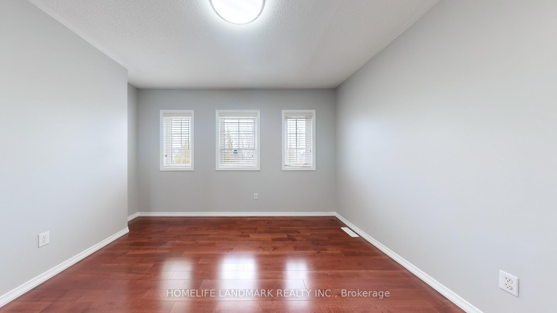 Photo 26 of 48 Outlook Terrace Drive, Markham, Greensborough — HOMEH