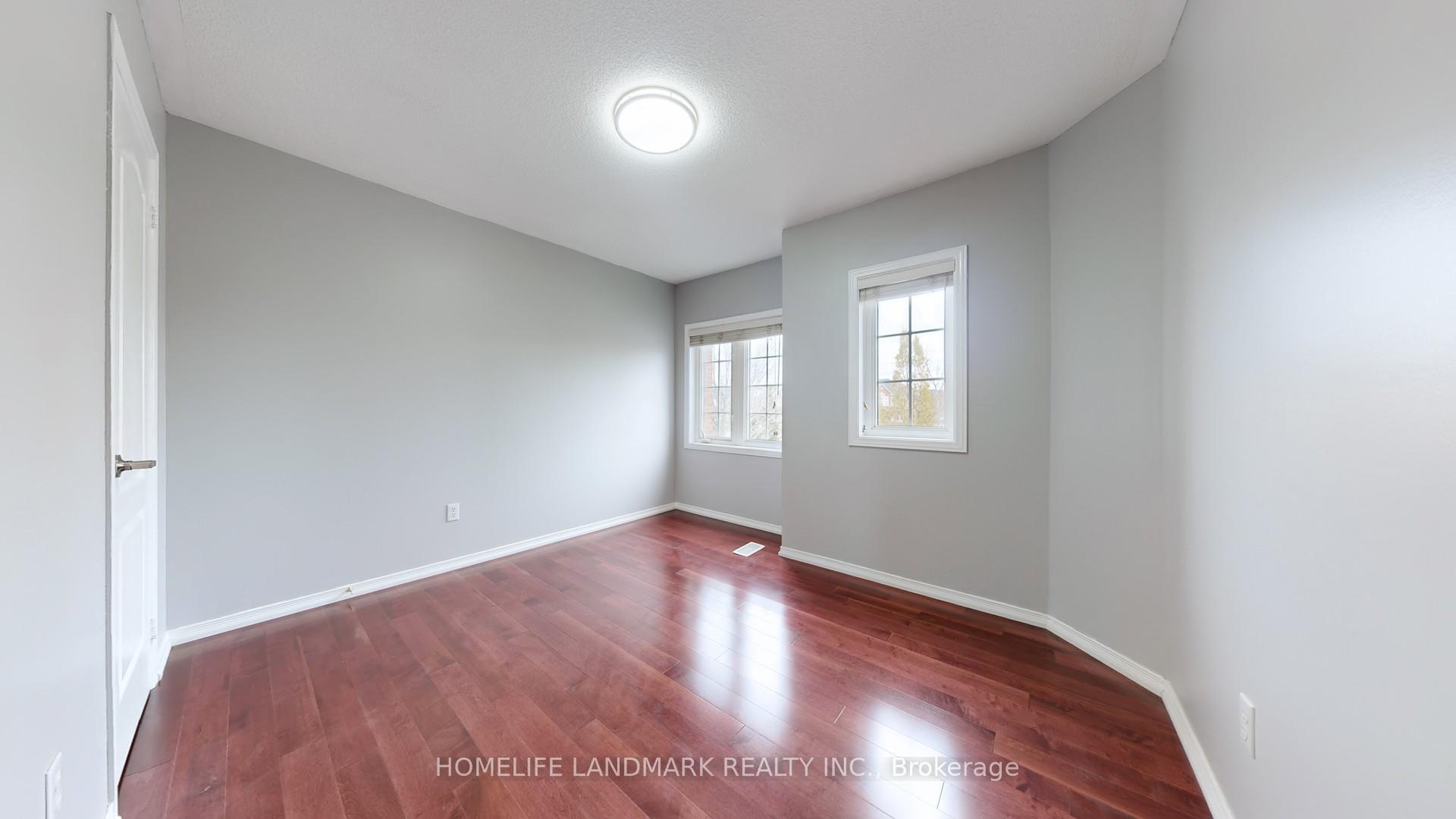 Photo 28 of 48 Outlook Terrace Drive, Markham, Greensborough — HOMEH