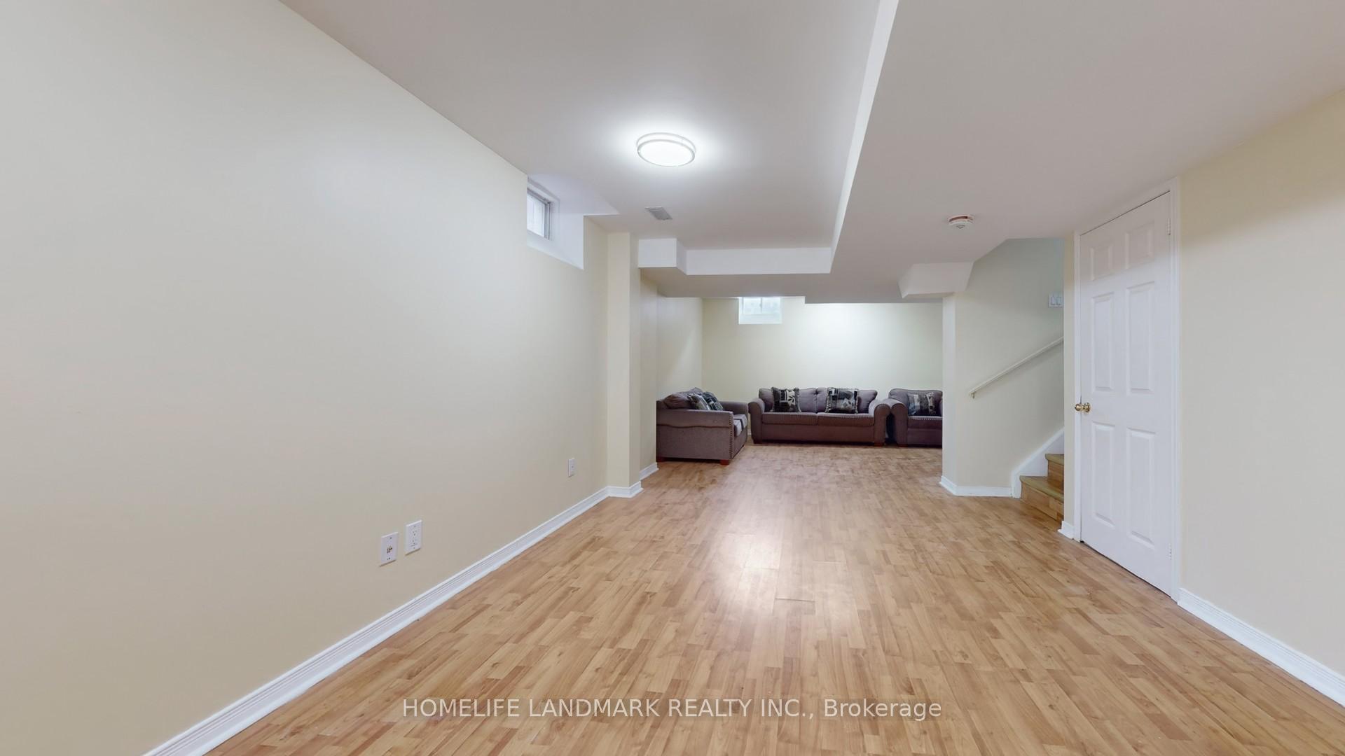 Photo 36 of 48 Outlook Terrace Drive, Markham, Greensborough — HOMEH