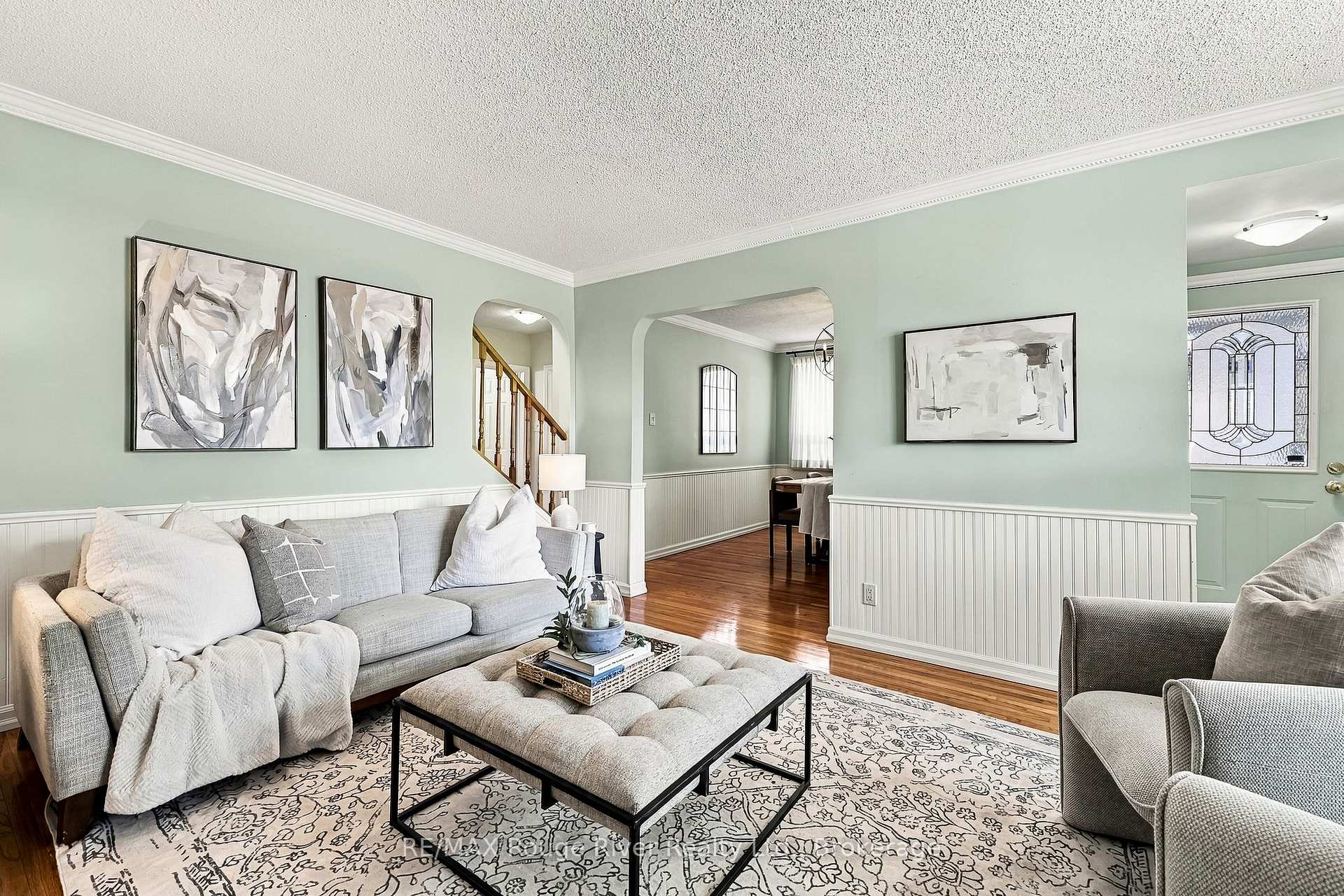 Photo 6 of 1116 Green Street, Whitby, Downtown Whitby — HOMEH