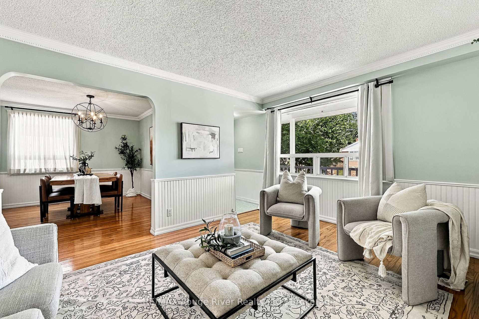 Photo 8 of 1116 Green Street, Whitby, Downtown Whitby — HOMEH