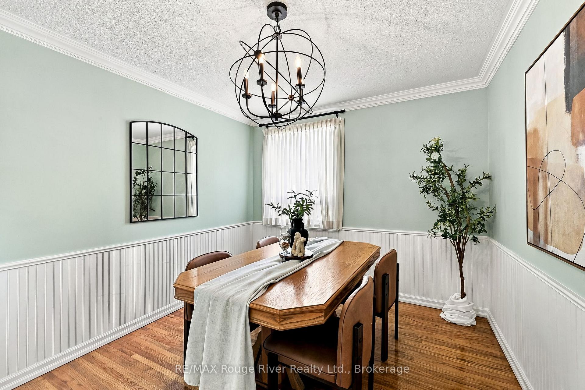 Photo 10 of 1116 Green Street, Whitby, Downtown Whitby — HOMEH