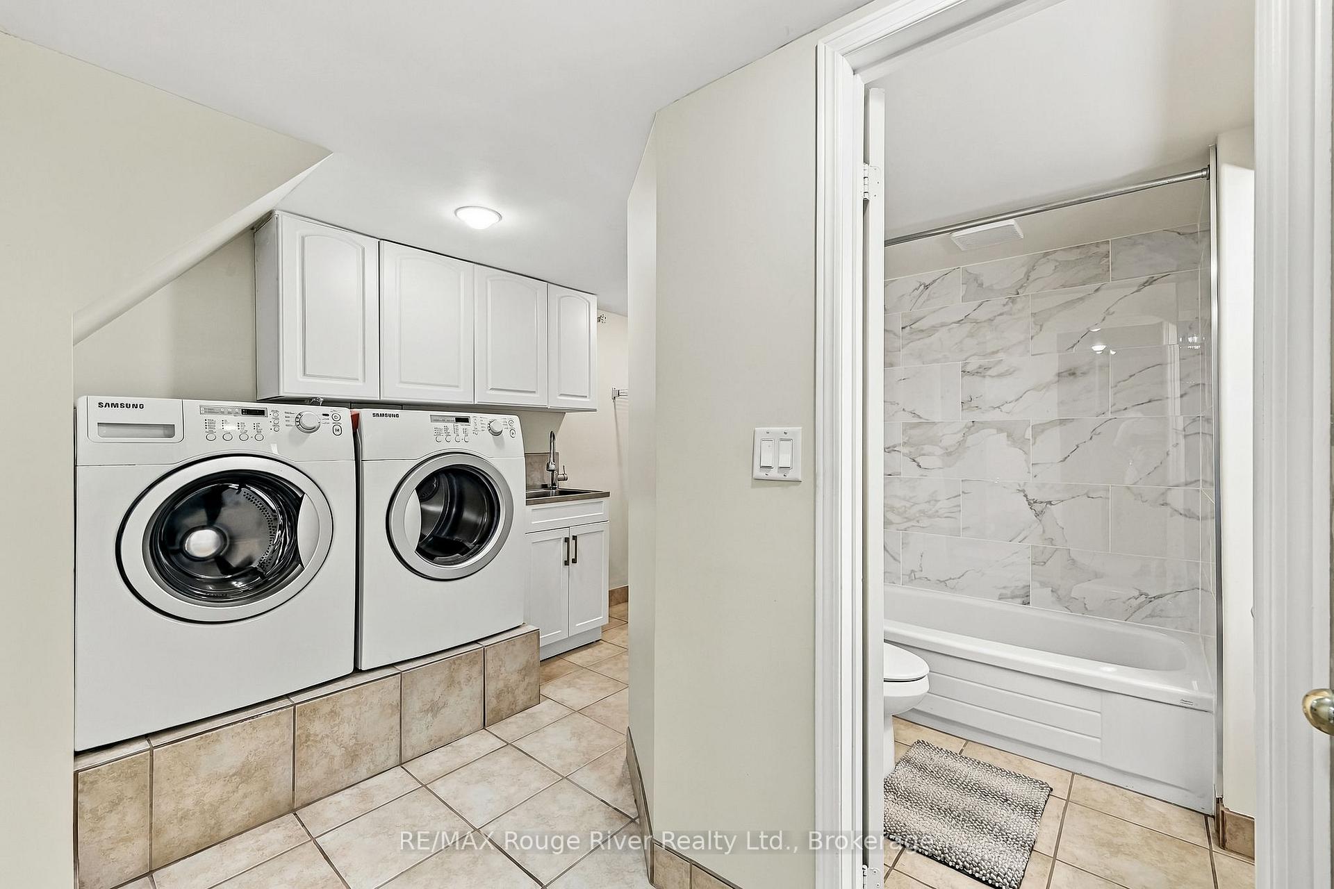 Photo 35 of 1116 Green Street, Whitby, Downtown Whitby — HOMEH