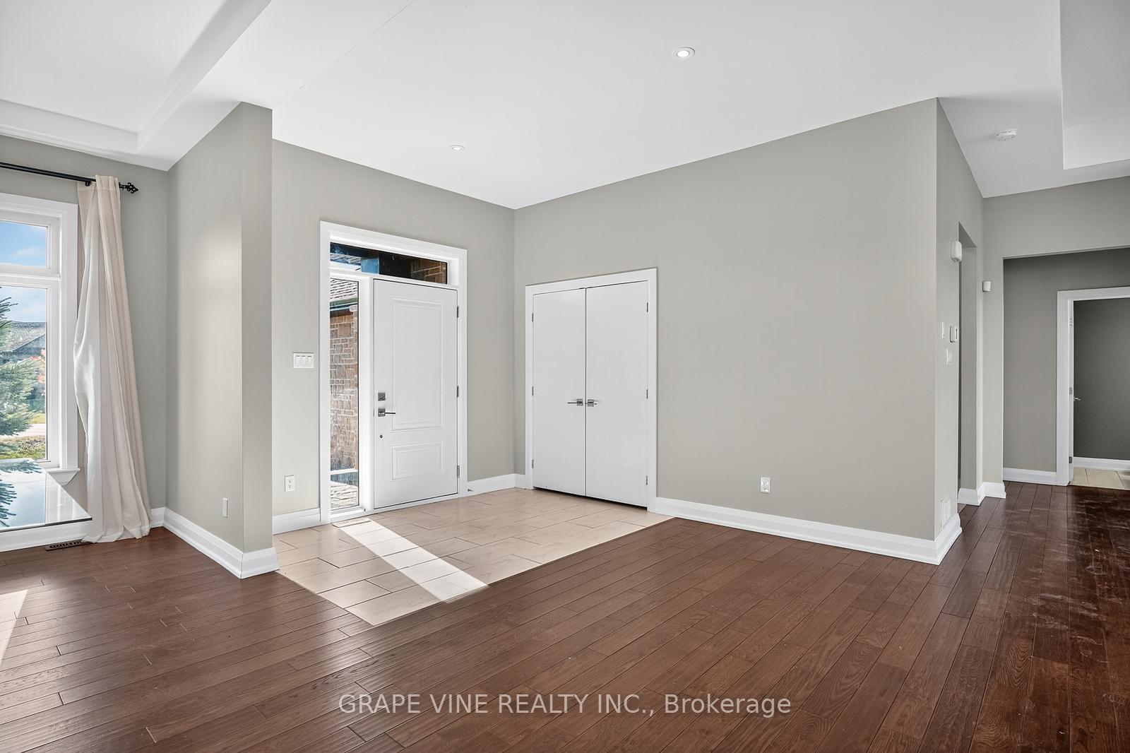 Photo 5 of 6835 Springrun Place, Ottawa, Greely — HOMEH