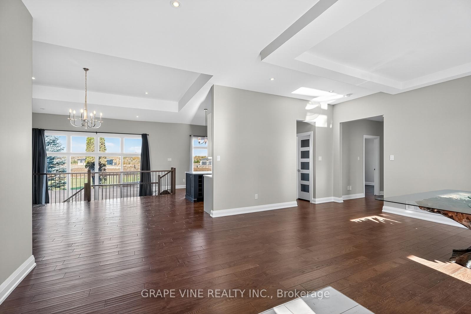 Photo 8 of 6835 Springrun Place, Ottawa, Greely — HOMEH