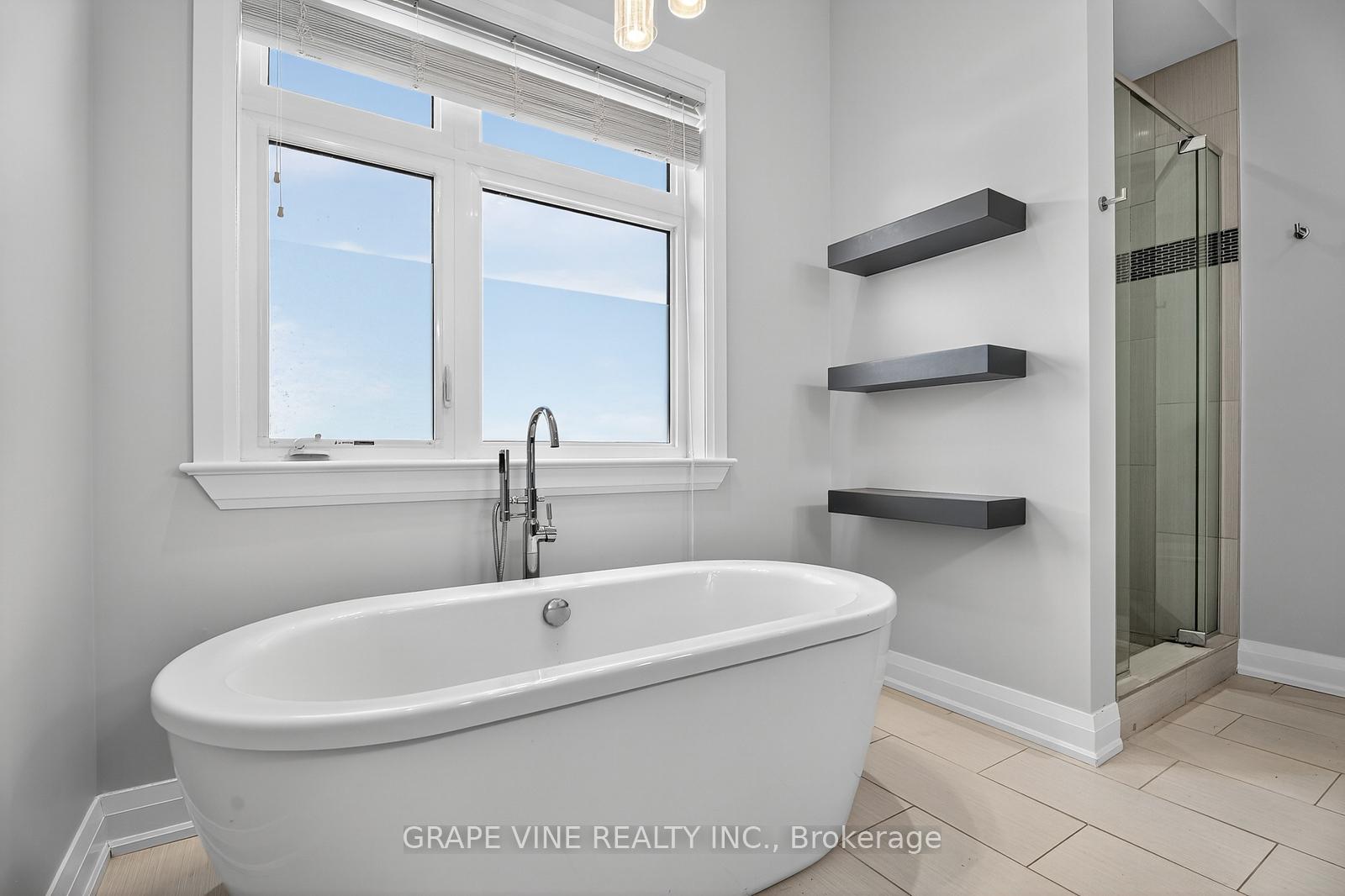 Photo 16 of 6835 Springrun Place, Ottawa, Greely — HOMEH