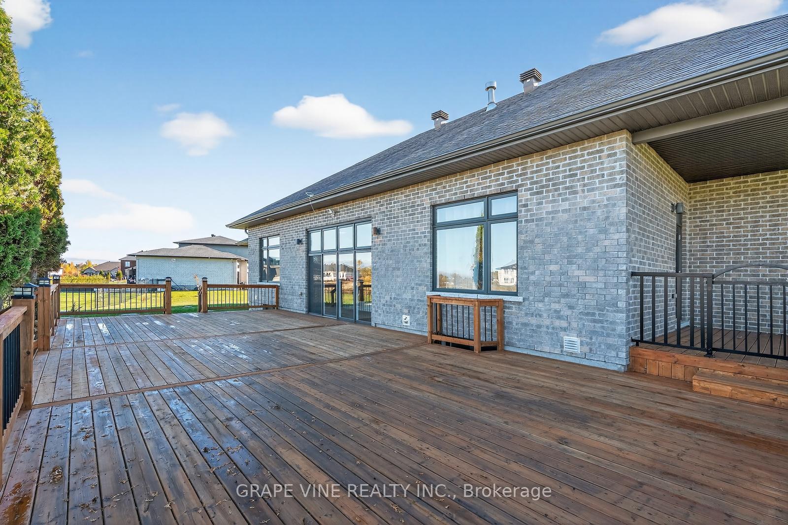 Photo 50 of 6835 Springrun Place, Ottawa, Greely — HOMEH