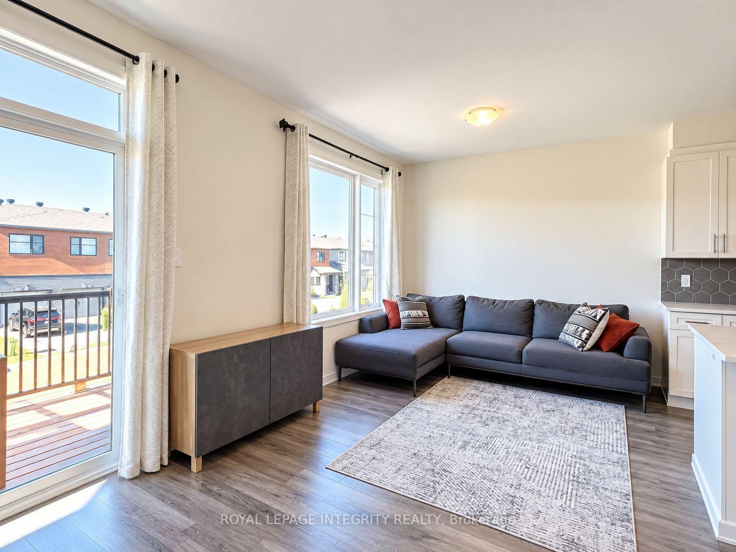 Photo 7 of 323 Gisborne Place, Ottawa, Kanata - Morgan's Grant/South March — HOMEH