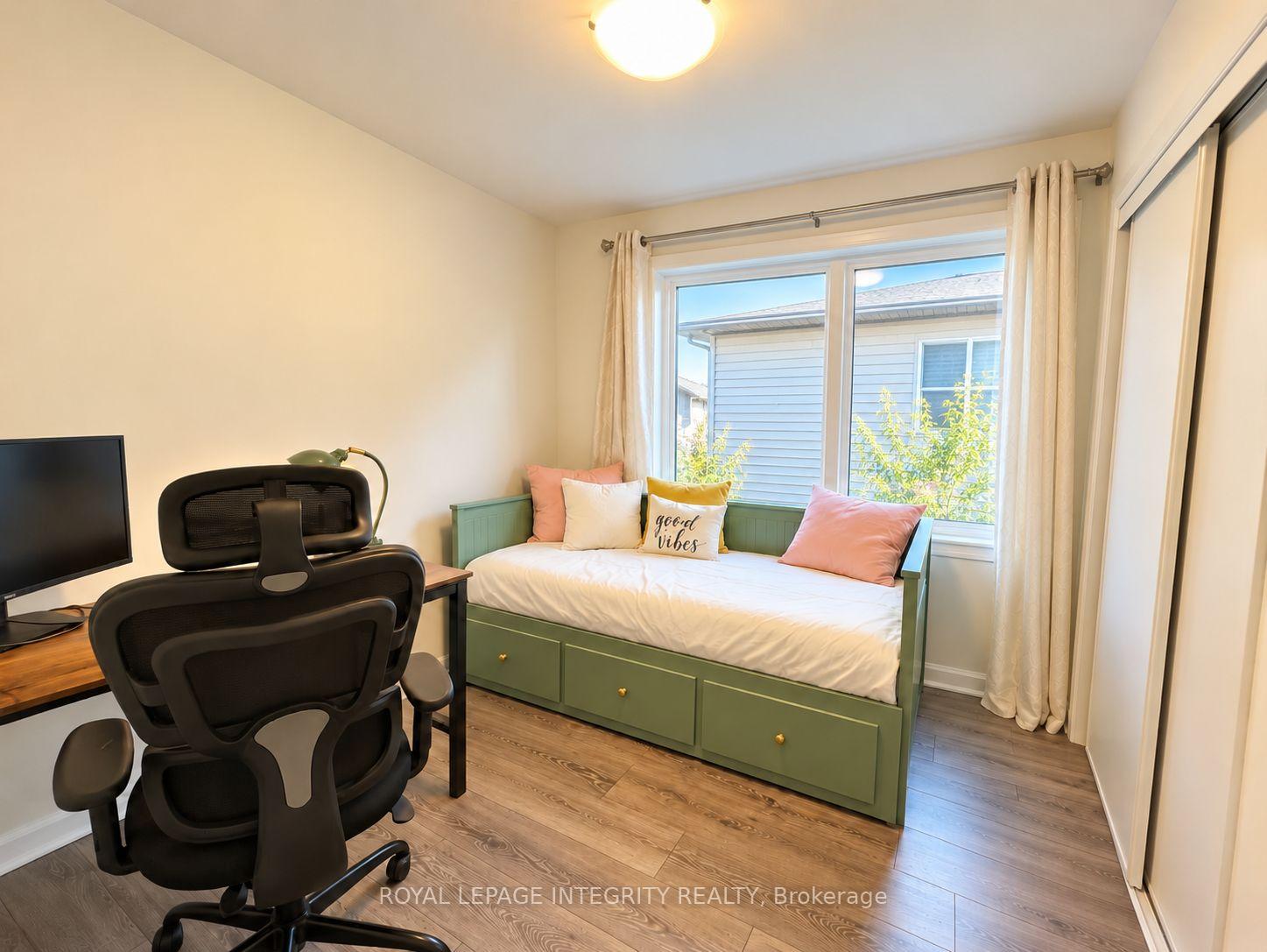 Photo 13 of 323 Gisborne Place, Ottawa, Kanata - Morgan's Grant/South March — HOMEH