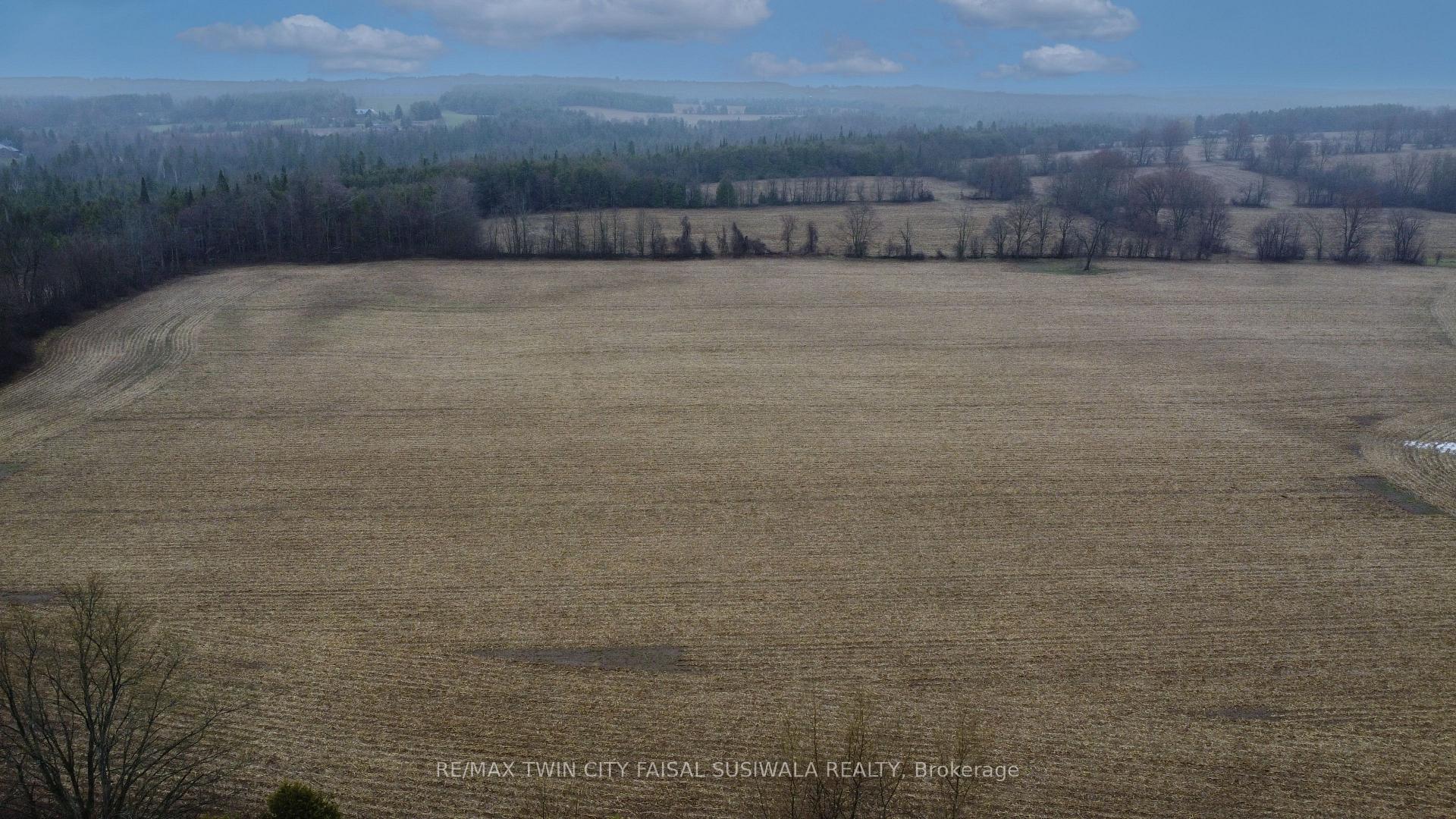 Photo 6 of 5489 Fourth Line, Erin, Rural Erin — HOMEH