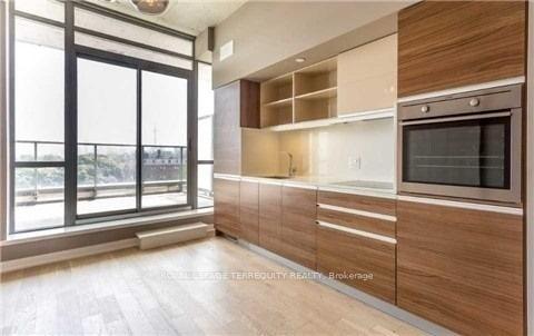 Photo 4 of Unit 509, 8 Gladstone Avenue, Toronto, Little Portugal — HOMEH