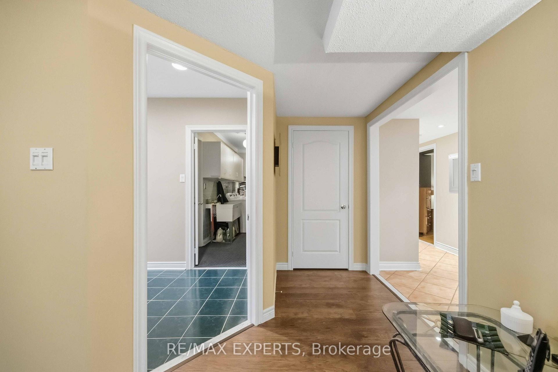 Photo 33 of 93 Velmar Drive, Vaughan, East Woodbridge — HOMEH