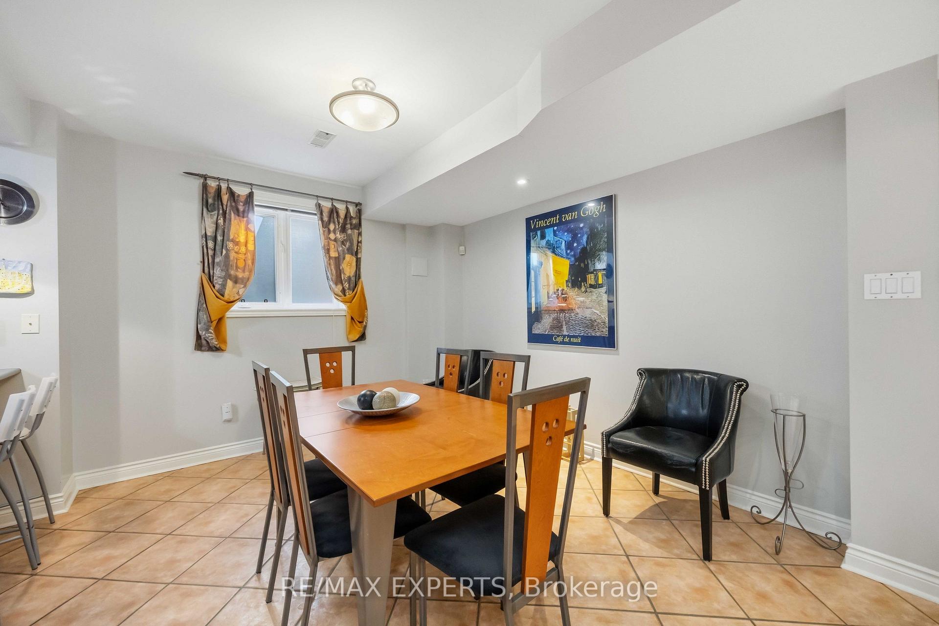 Photo 38 of 93 Velmar Drive, Vaughan, East Woodbridge — HOMEH