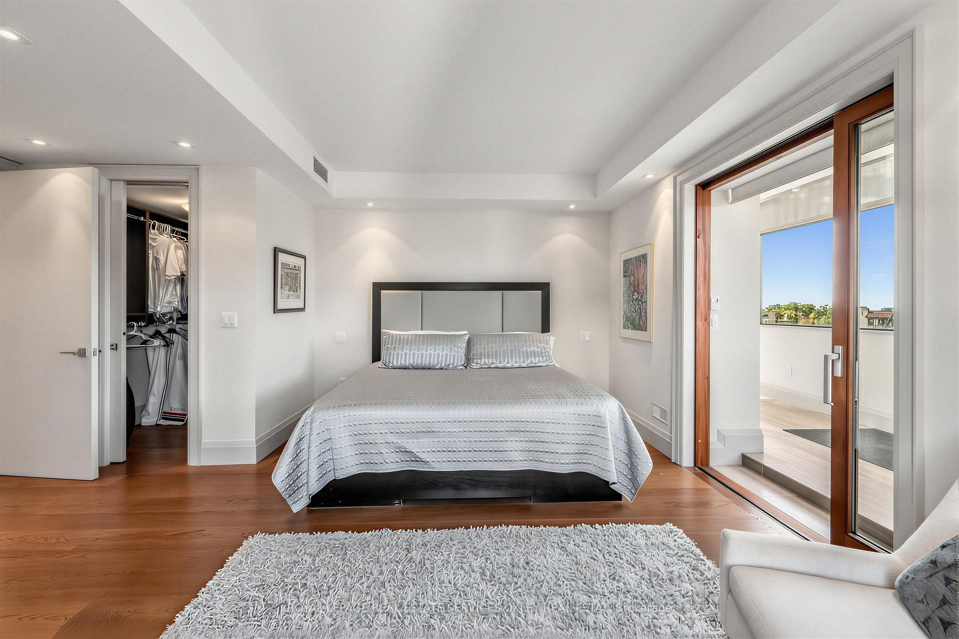 Photo 18 of Unit 8, 423 Avenue Road, Toronto, Yonge-St. Clair — HOMEH