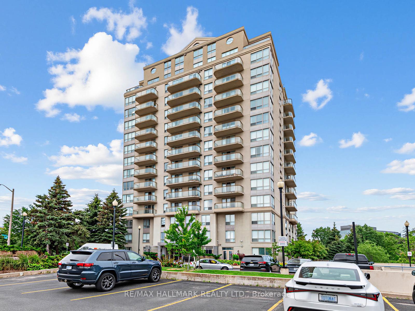 Photo of Unit 1102, 399 South Park Road