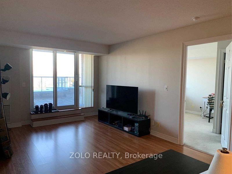 Photo 8 of Unit 318, 33 Cox Boulevard, Markham, Unionville — HOMEH