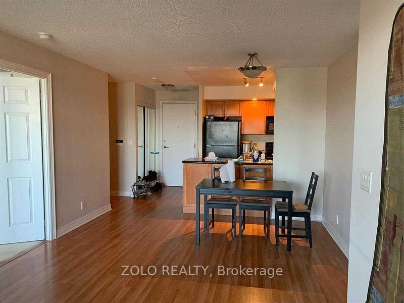Photo 9 of Unit 318, 33 Cox Boulevard, Markham, Unionville — HOMEH