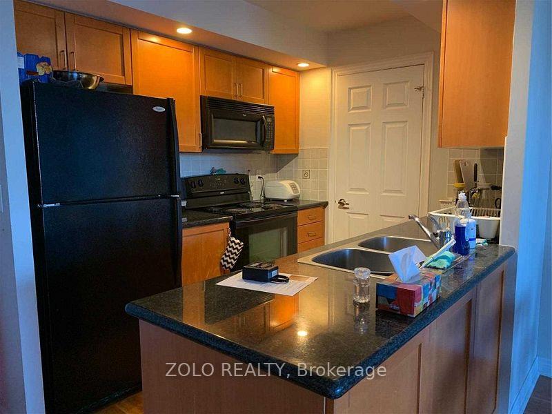 Photo 10 of Unit 318, 33 Cox Boulevard, Markham, Unionville — HOMEH