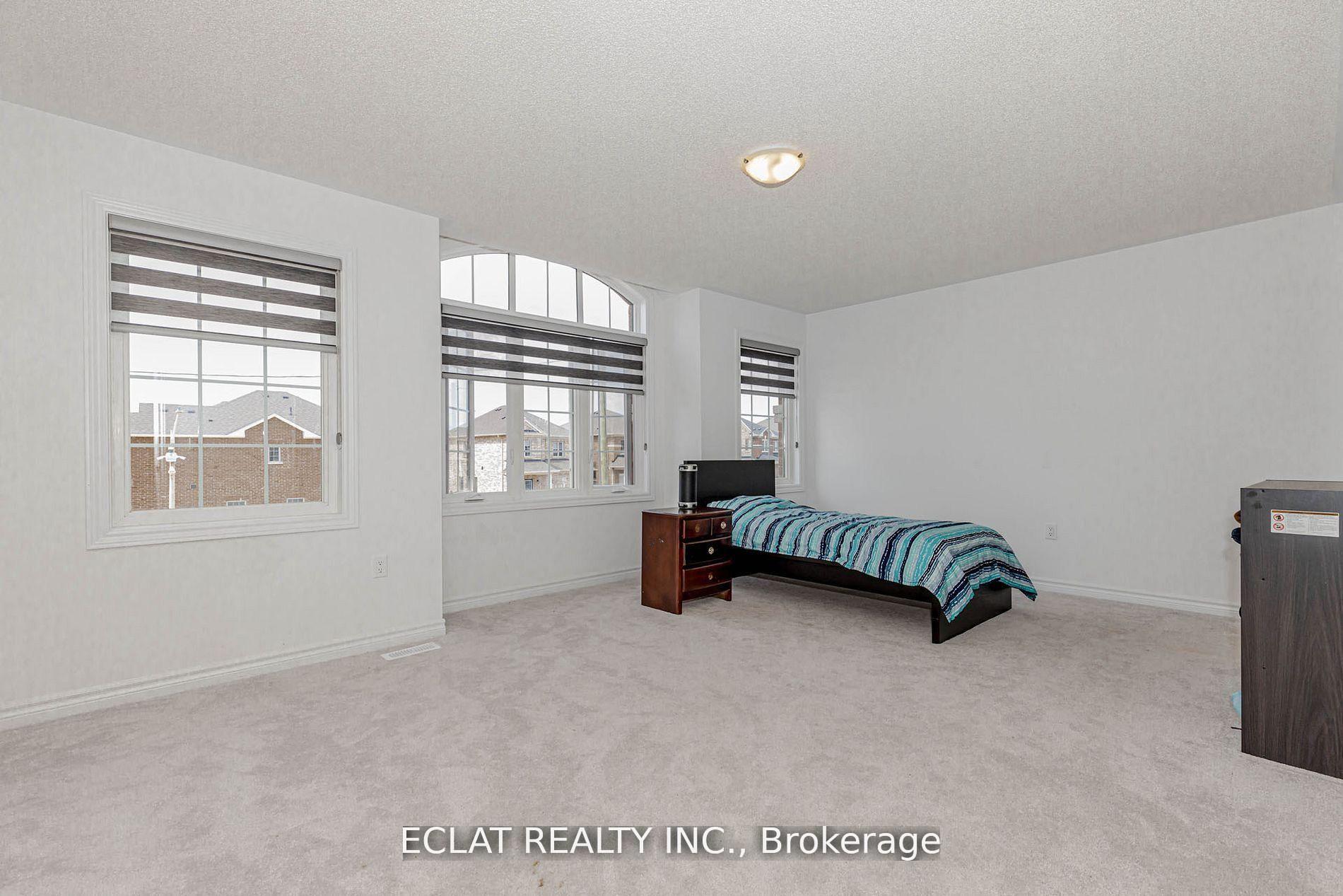 Photo 37 of 329 Russell Street, Southgate — HOMEH