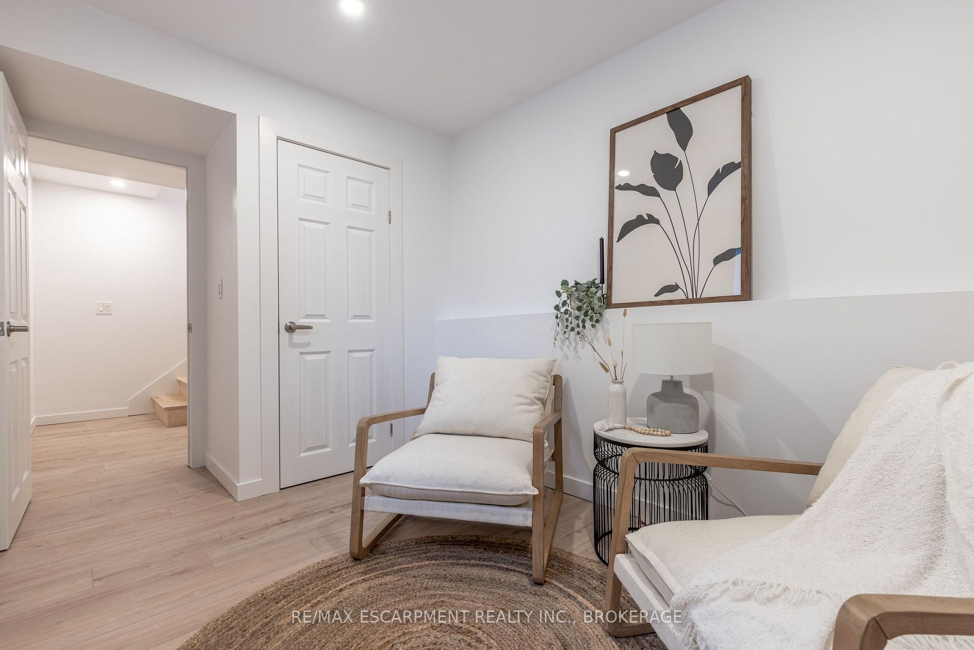 Photo 15 of Unit Main, 50 Fifth Street, Welland, Lincoln/Crowland — HOMEH