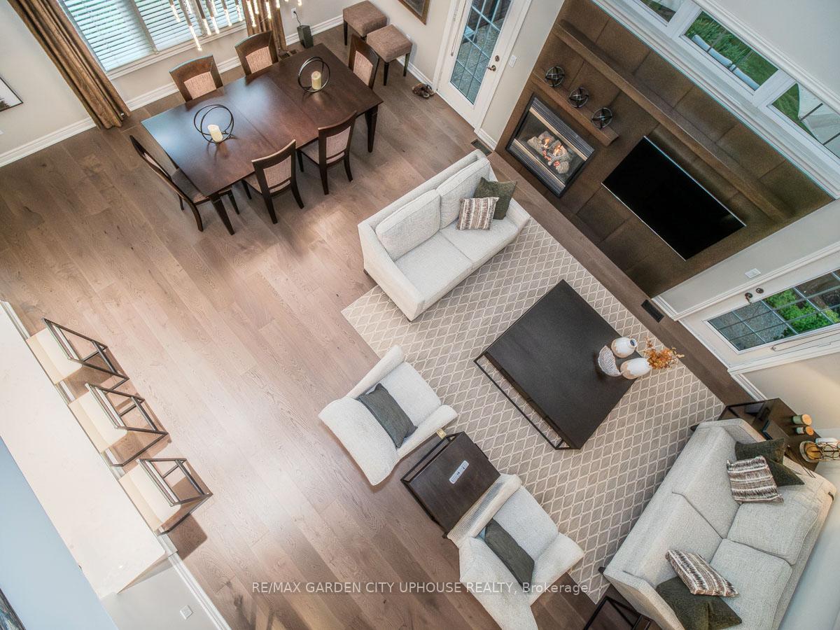 Photo 26 of 45 Oarsman Crescent, St. Catharines, Martindale Pond — HOMEH