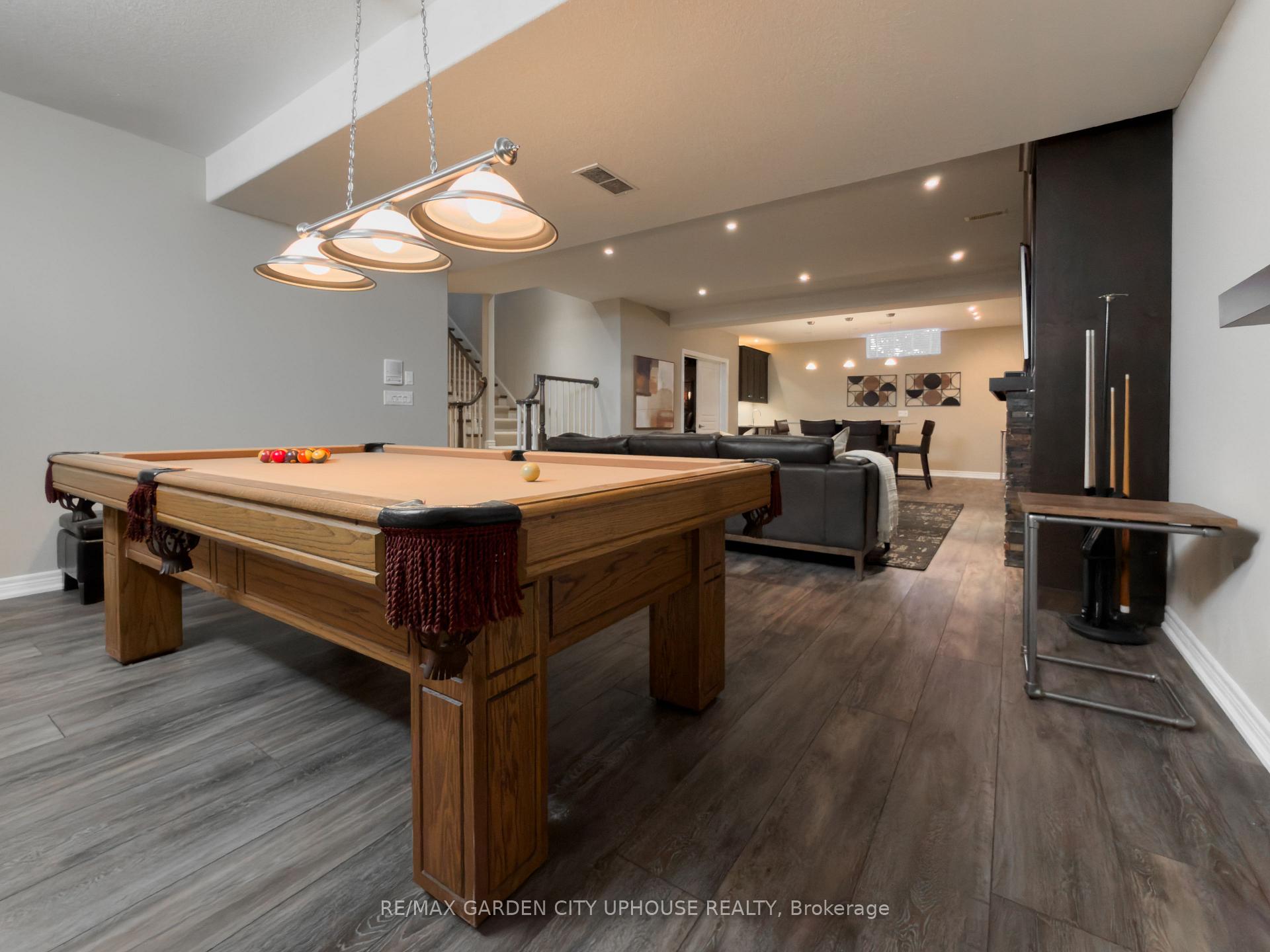 Photo 29 of 45 Oarsman Crescent, St. Catharines, Martindale Pond — HOMEH