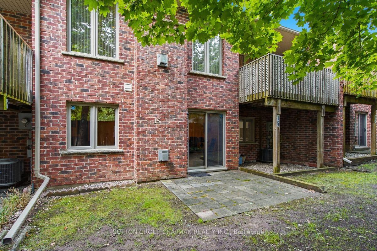 Photo 4 of Unit 15, 455 Hyde Park Road, London, North P — HOMEH