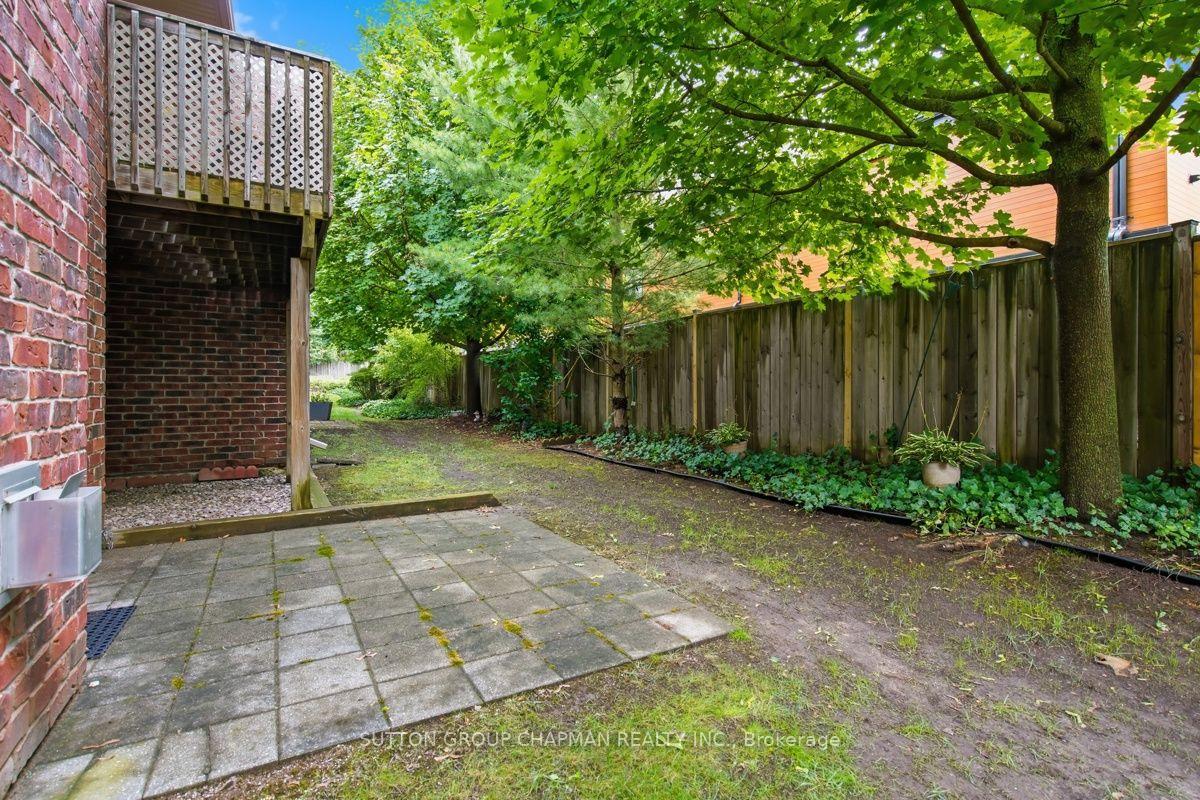 Photo 5 of Unit 15, 455 Hyde Park Road, London, North P — HOMEH