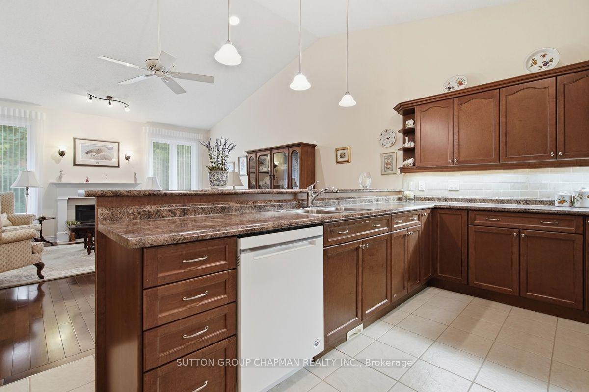 Photo 20 of Unit 15, 455 Hyde Park Road, London, North P — HOMEH