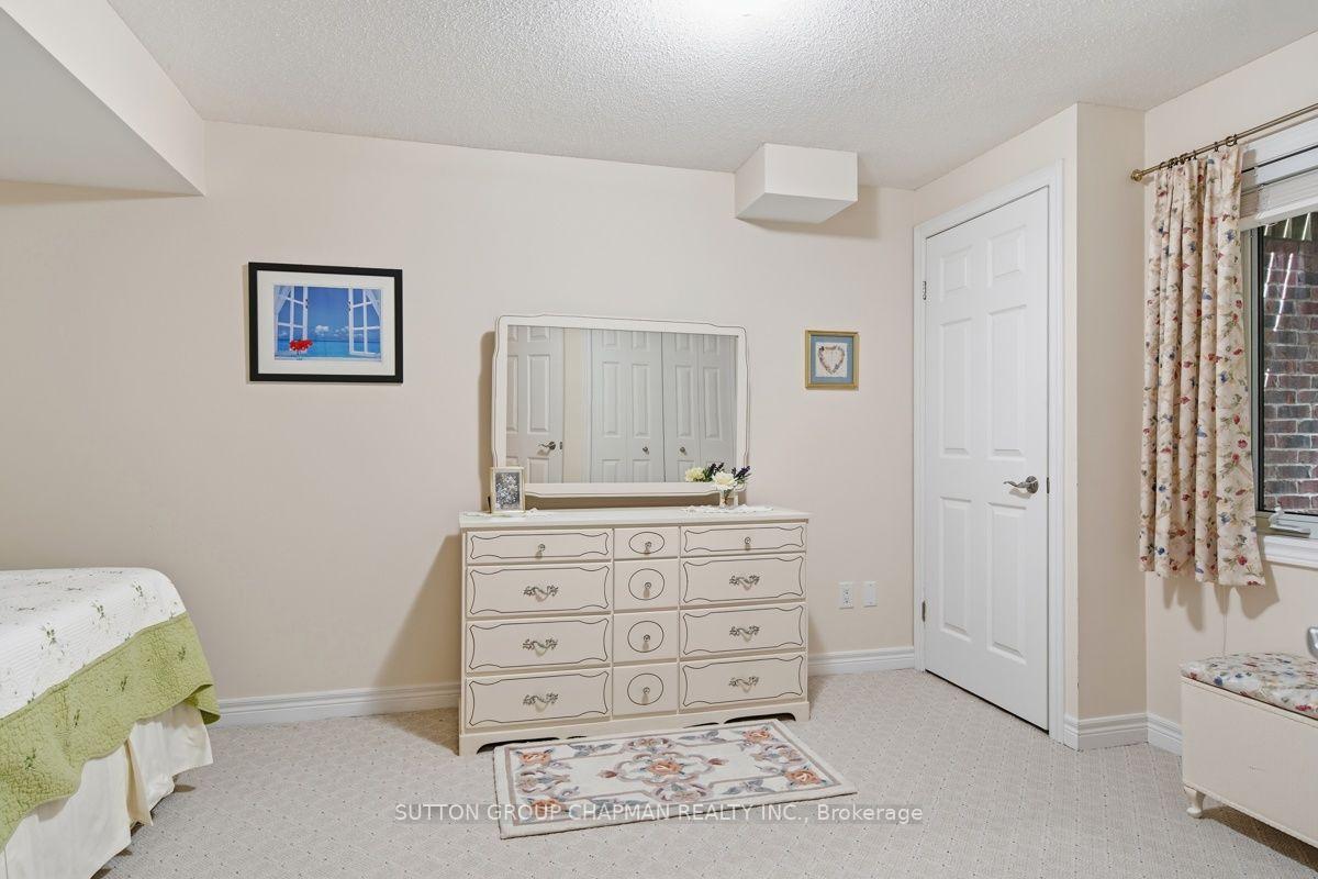 Photo 42 of Unit 15, 455 Hyde Park Road, London, North P — HOMEH