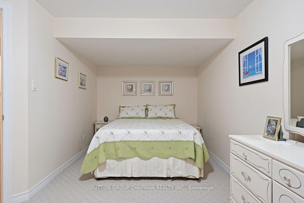 Photo 43 of Unit 15, 455 Hyde Park Road, London, North P — HOMEH