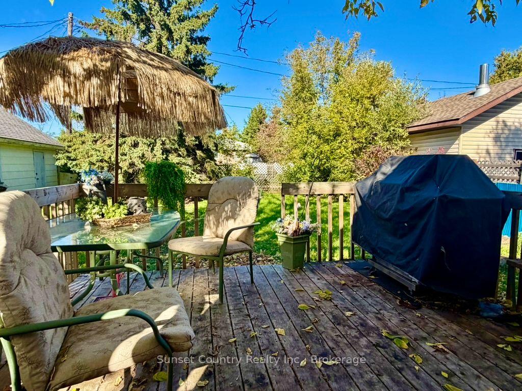 Photo 18 of 169 Florence Street, Dryden, Hillcrest — HOMEH