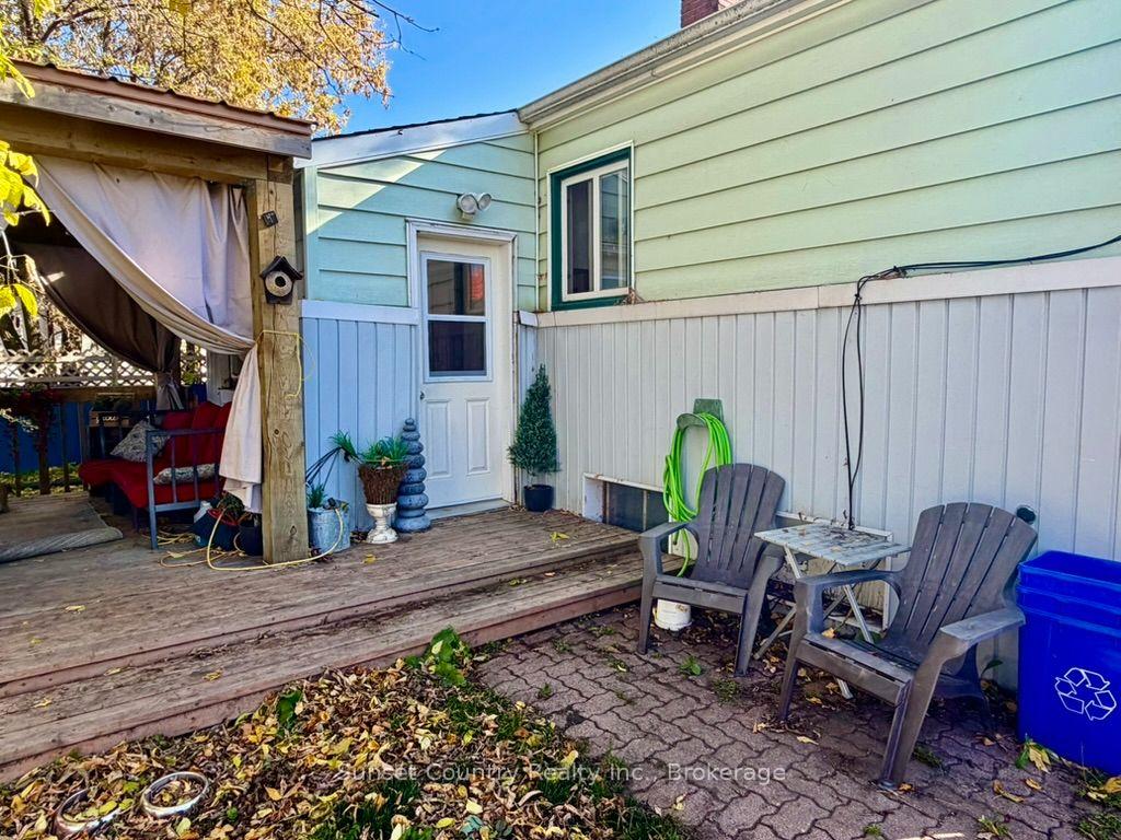 Photo 20 of 169 Florence Street, Dryden, Hillcrest — HOMEH