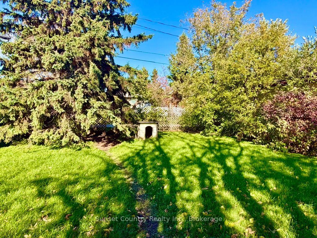 Photo 22 of 169 Florence Street, Dryden, Hillcrest — HOMEH