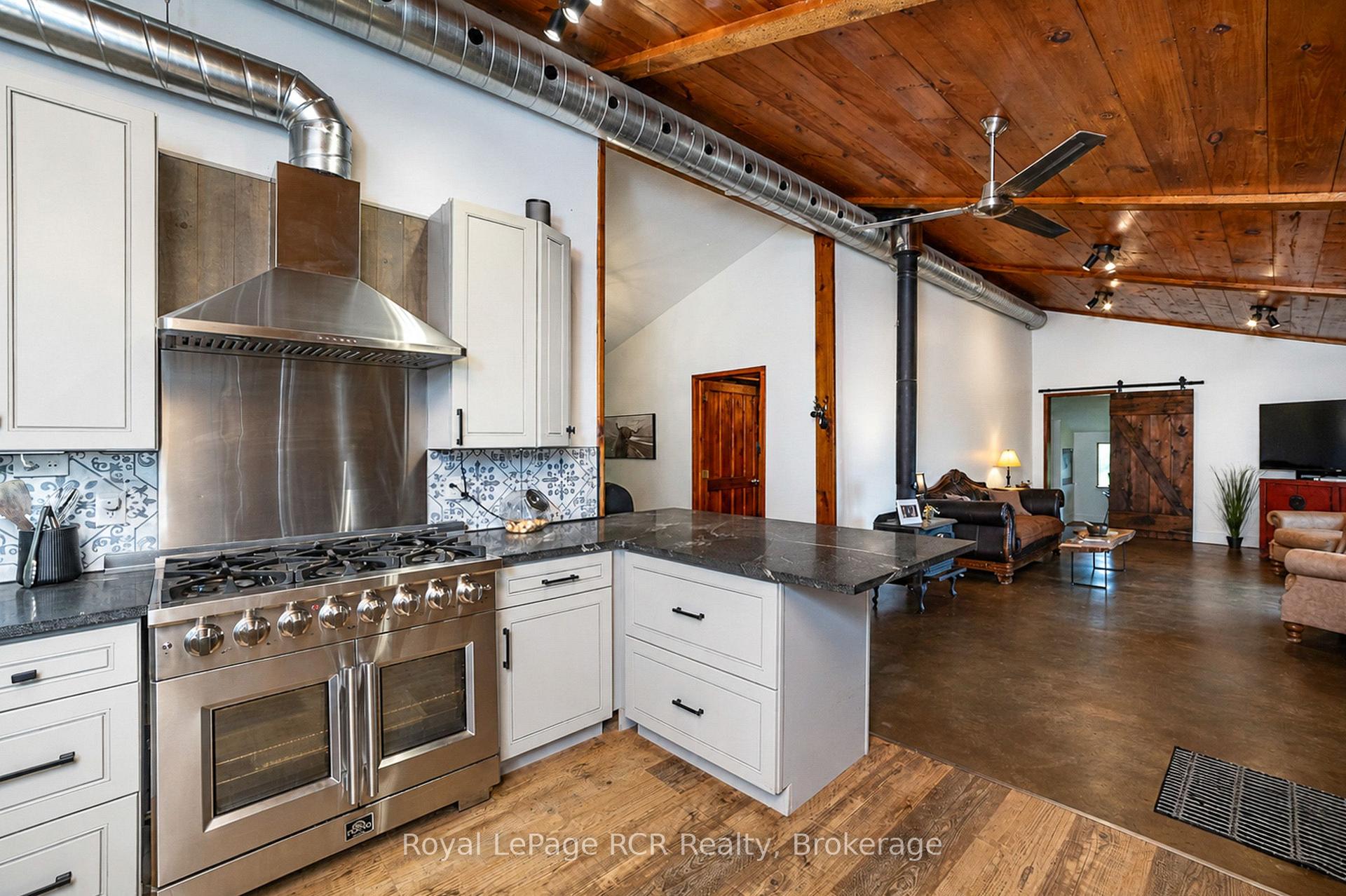 Photo 11 of 585216 Sideroad 10A, Grey Highlands — HOMEH