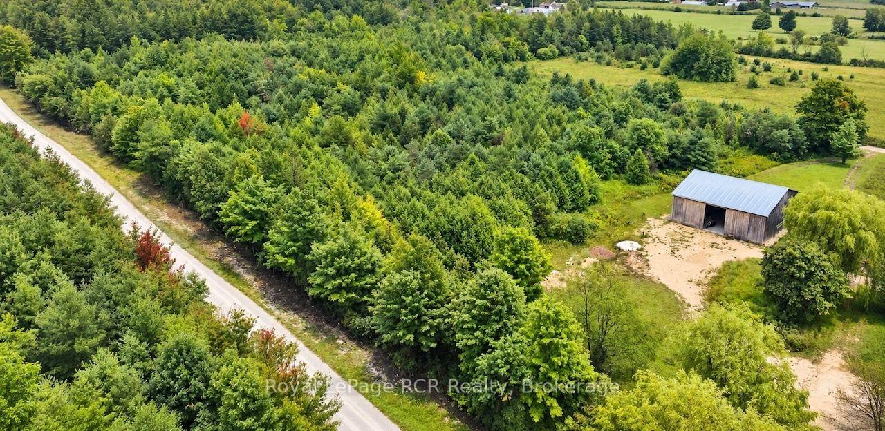 Photo 40 of 585216 Sideroad 10A, Grey Highlands — HOMEH