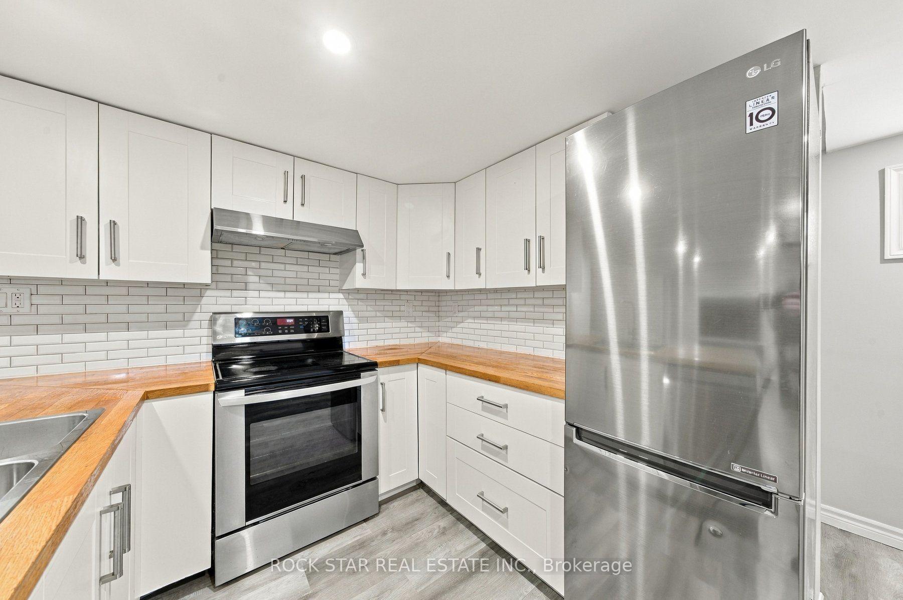 Photo 5 of Unit LOWER, 1052 Fennell Avenue E, Hamilton, Hampton Heights — HOMEH
