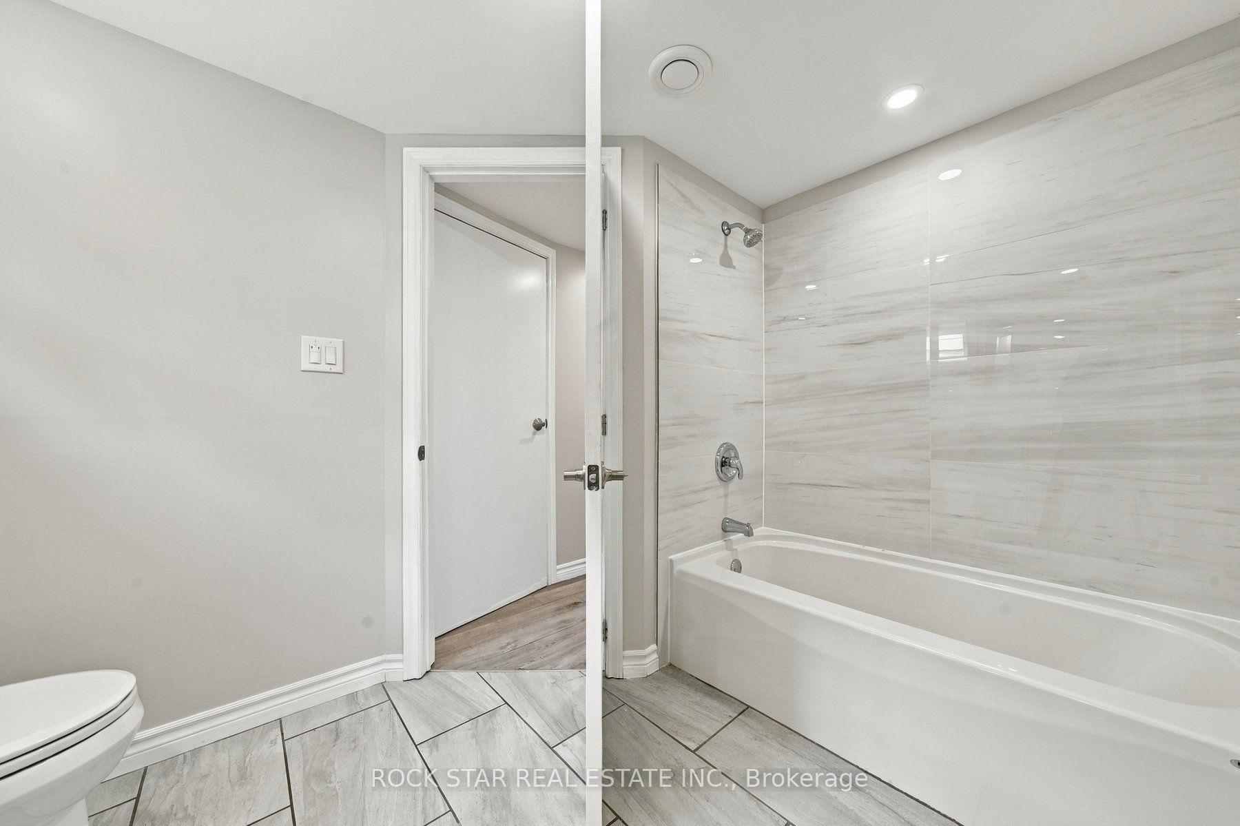 Photo 12 of Unit LOWER, 1052 Fennell Avenue E, Hamilton, Hampton Heights — HOMEH