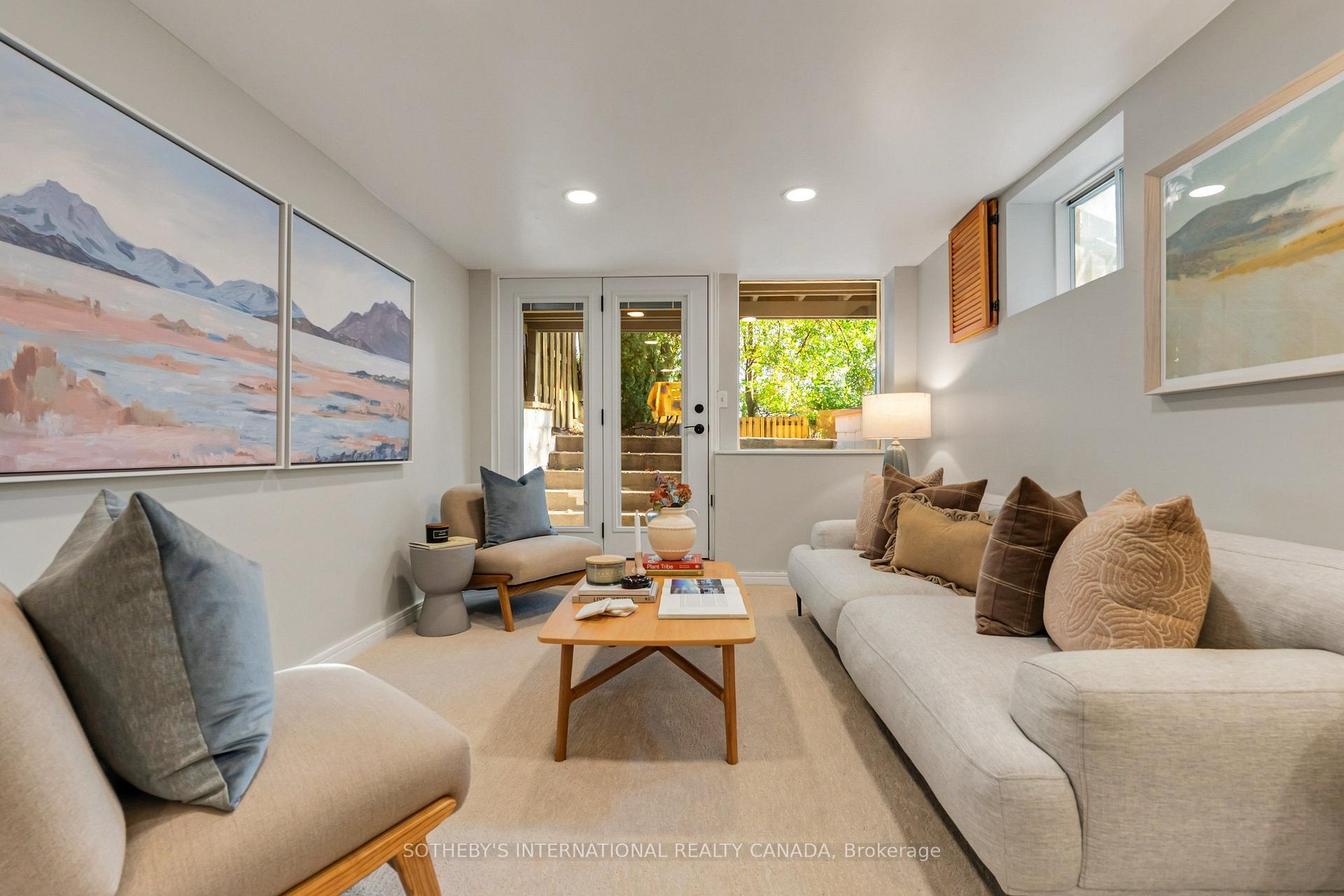 Photo 20 of 143 Castlefield Avenue, Toronto, Yonge-Eglinton — HOMEH