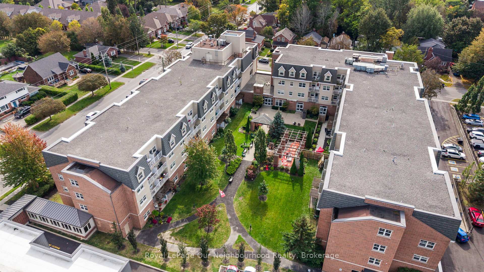 Photo 6 of Unit 425, 240 Chapel Street, Cobourg — HOMEH